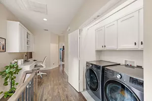 8254 Laflin Ln, Dallas, TX 75231 - Photo 22