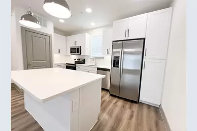 4020 McEwen Road #4107, Farmers Branch, TX 75244 - Photo 2