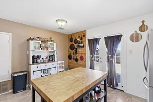 205 Comanche Trail, Krum, TX 76249 - Photo 10