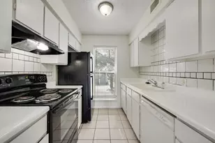 3824 Cibolo Dr, Fort Worth, TX 76133 - Photo 6