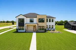 436 Whispering Wy, Red Oak, TX 75154 - Photo 1