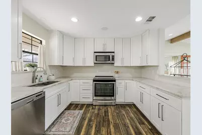 303 E 6th Street, Prosper, TX 75078 - Photo 8