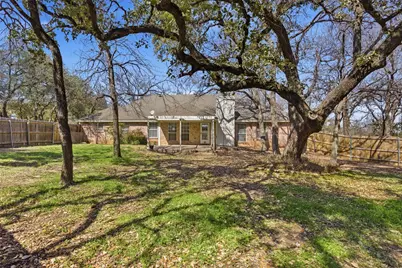 1201 E Apache Trail, Granbury, TX 76048 - Photo 24