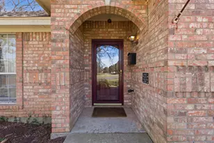 1201 E Apache Trail, Granbury, TX 76048 - Photo 2