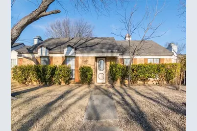2121 Country Oaks Drive, Garland, TX 75040 - Photo 1