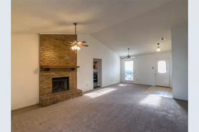 2121 Country Oaks Drive, Garland, TX 75040 - Photo 4