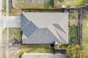 609 Oak Hollow Trail, Saginaw, TX 76179 - Photo 36