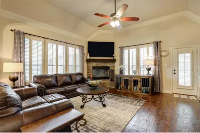 7205 E Nirvana Circle, North Richland Hills, TX 76182 - Photo 4