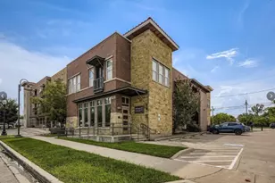 928 Lipscomb St, Fort Worth, TX 76104 - Photo 1