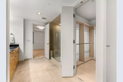 1505 Elm Street #1003, Dallas, TX 75201 - Photo 16