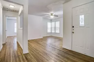 4009 Acacia St, Fort Worth, TX 76109 - Photo 2