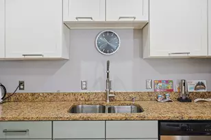 2722 Knight St, Dallas, TX 75219 - Photo 12