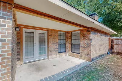 1912 N Irving Heights Drive, Irving, TX 75061 - Photo 40
