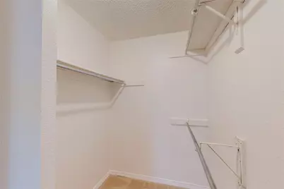 1912 N Irving Heights Drive, Irving, TX 75061 - Photo 36