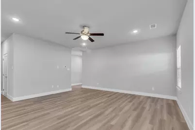 121 W Morton Street, Denison, TX 75021 - Photo 10