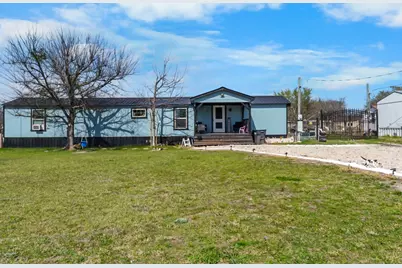 244 Smith Circle, Point, TX 75472 - Photo 2