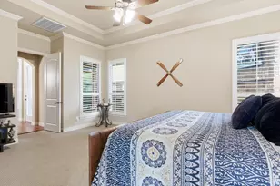2115 N Hill Dr, Irving, TX 75038 - Photo 22