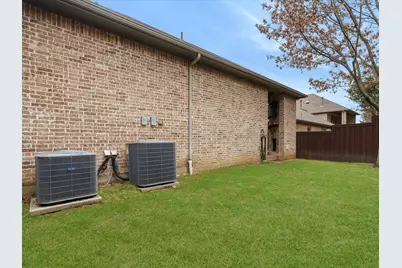 2115 N Hill Drive, Irving, TX 75038 - Photo 8