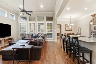 2115 N Hill Dr, Irving, TX 75038 - Photo 16