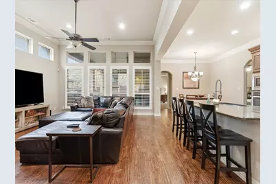 2115 N Hill Drive, Irving, TX 75038 - Photo 20
