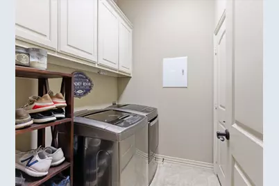 2115 N Hill Drive, Irving, TX 75038 - Photo 36