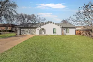 8417 Main St, North Richland Hills, TX 76182 - Photo 1