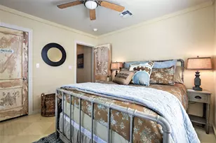 809 E Hwy St, Fredericksburg, TX 78624 - Photo 14