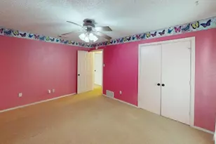 1000 Oxfordshire Dr, Carrollton, TX 75007 - Photo 10