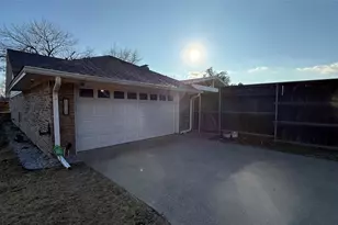 1000 Oxfordshire Dr, Carrollton, TX 75007 - Photo 20