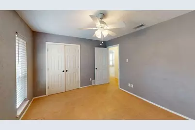 1000 Oxfordshire Drive, Carrollton, TX 75007 - Photo 12