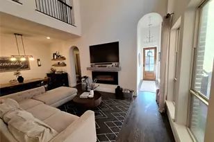 462 Loma Alta Dr, Flower Mound, TX 75022 - Photo 2
