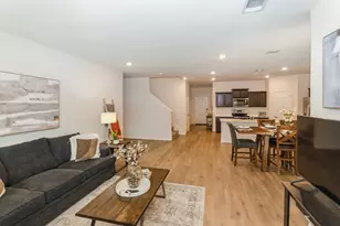 822 Amelia Ct, Pilot Point, TX 76258 - Photo 16