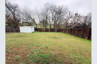 521 S Montgomery Street, Sherman, TX 75090 - Photo 18