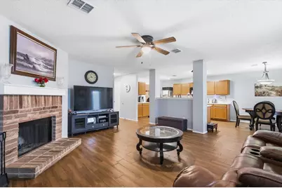 1528 Fieldstone Drive, Little Elm, TX 75068 - Photo 2