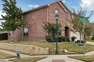 15028 Frisco Ranch Dr, Little Elm, TX 75068 - Photo 2
