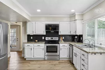 4020 Dogwood Lane, Fort Worth, TX 76137 - Photo 12