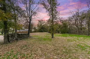 2001 Meadowview Dr, Keller, TX 76262 - Photo 34