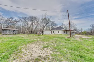 382 Co Rd 3102, Greenville, TX 75402 - Photo 24