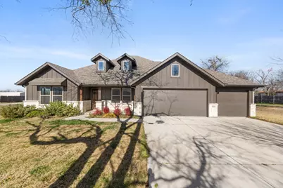 502 W 2nd Street, Venus, TX 76033 - Photo 1