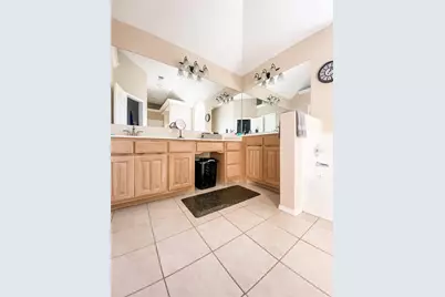 813 Irene Street, Burleson, TX 76028 - Photo 8