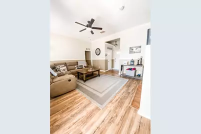 813 Irene Street, Burleson, TX 76028 - Photo 6