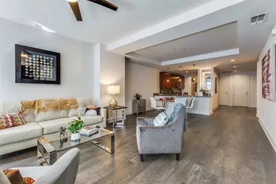 1505 Elm Street #204, Dallas, TX 75201 - Photo 16