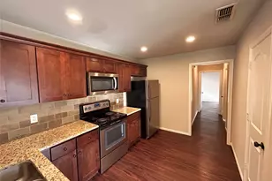 221 E Cooper St, Palmer, TX 75152 - Photo 6