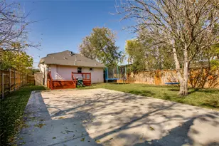 834 S Polk St, Dallas, TX 75208 - Photo 34