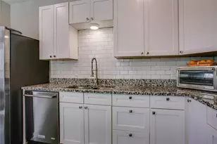 834 S Polk St, Dallas, TX 75208 - Photo 12