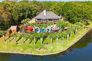 2910 Lakeshore Ct, Arlington, TX 76013 - Photo 1