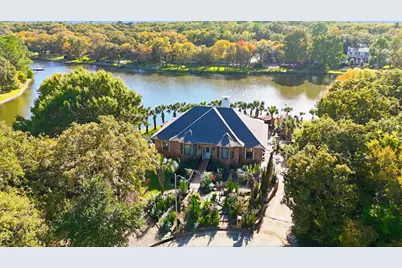 2910 Lakeshore Court, Arlington, TX 76013 - Photo 18