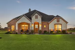 421 Evening Fire Dr, Waxahachie, TX 75167 - Photo 1