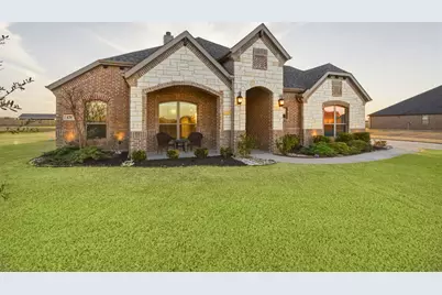 421 Evening Fire Drive, Waxahachie, TX 75167 - Photo 2