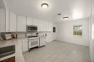 630 Scottsdale Dr, Richardson, TX 75080 - Photo 14